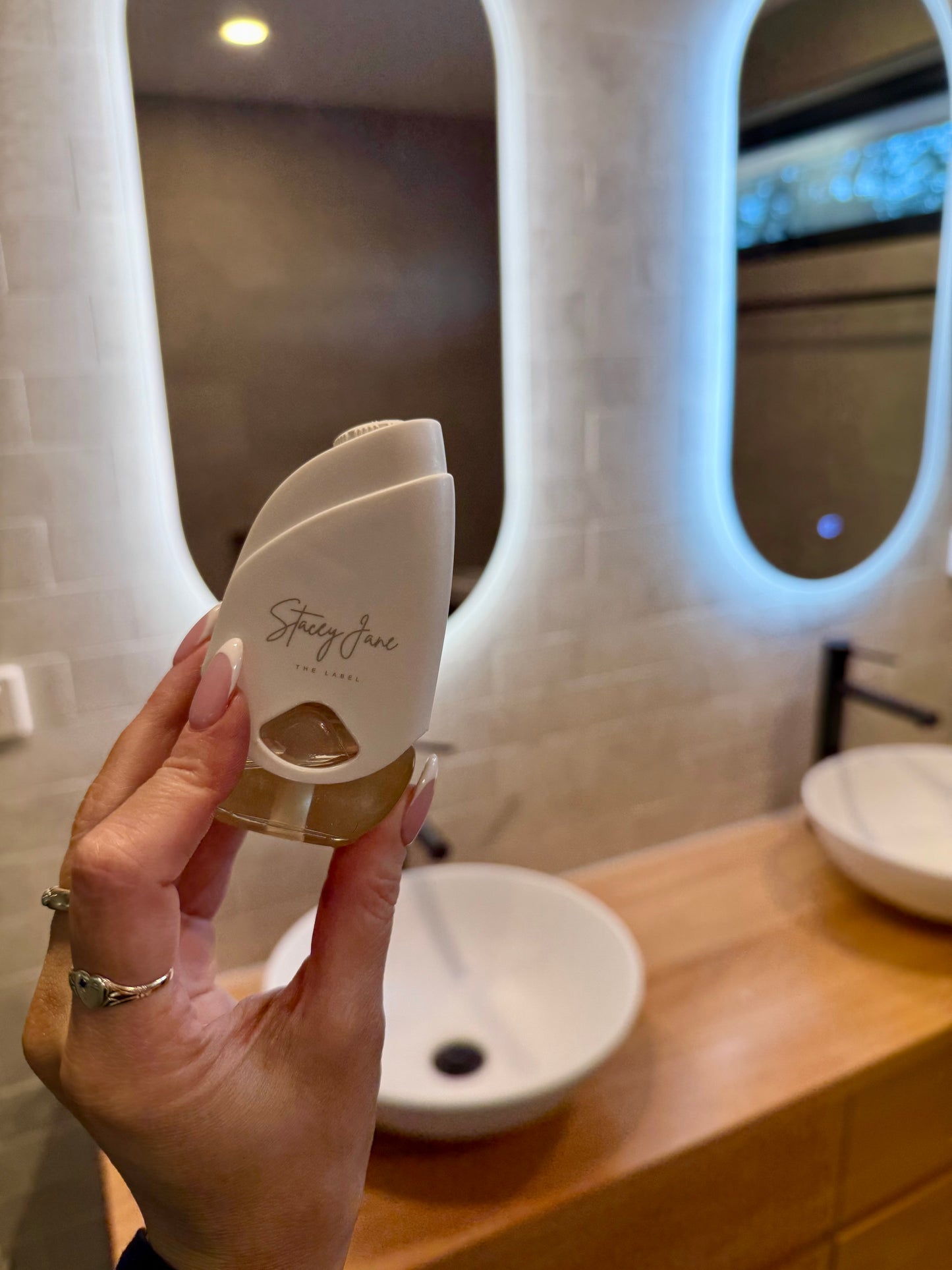 Stacey Jane Lost in Amara fragrance pod with floral and citrus notes, designed for use with compatible scent devices.