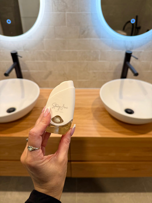 Stacey Jane PENTHOUSE FRAGRANCE POD Dream, sleek black pod with subtle branding, designed for luxury fragrance diffusion.